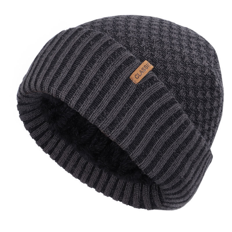 Knitted woolen hat - Urban Caps