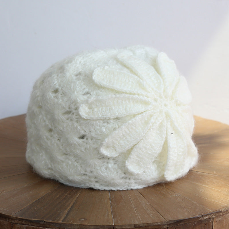 Hand knitted woolen hat women - Urban Caps