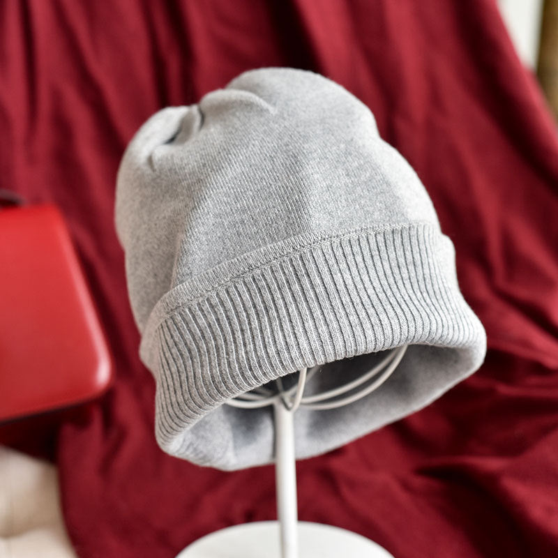 Simple Solid Color Knitted Hat: Classic Style and Warmth - Urban Caps