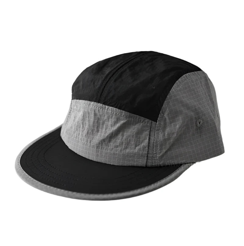 Bicolor Short Brim Patchwork Baseball Cap - Casual Patchwork Cap With Two Tone Appeal