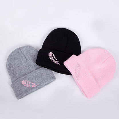 Men's And Women's Versatile Embroidered Feather Knit Hat - Urban Caps 