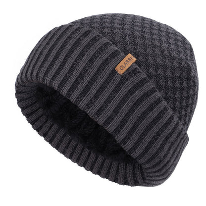 Knitted woolen hat - Urban Caps 