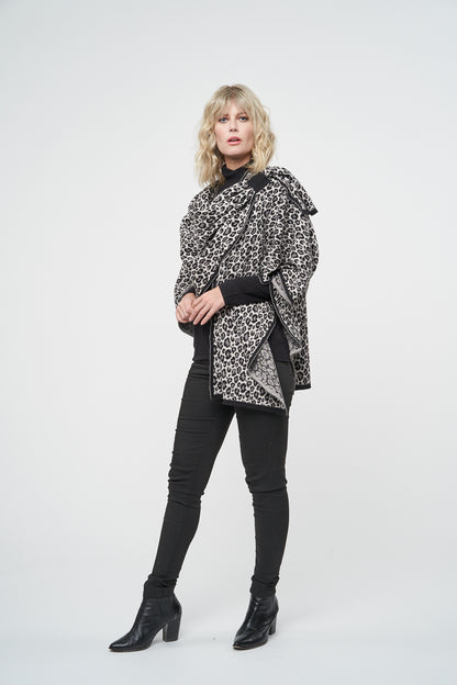 Women's Leopard Jacquard Wrap – Soft Knit Shoulder Shawl with Slip Loop