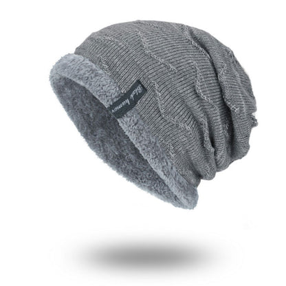 Knitted woolen cap to keep warm in winter - Urban Caps 