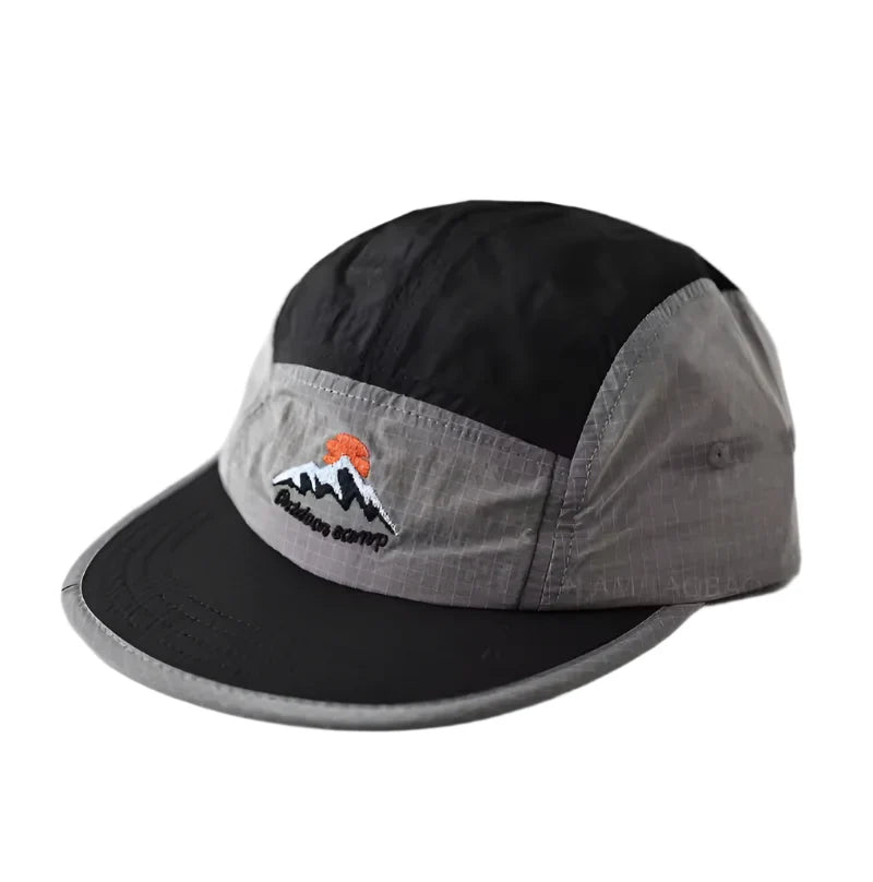 Bicolor Short Brim Patchwork Baseball Cap - Casual Patchwork Cap With Two Tone Appeal