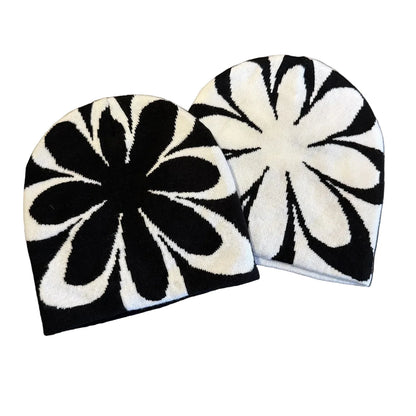 Blooming Daisy Winter Beanie - Urban Caps