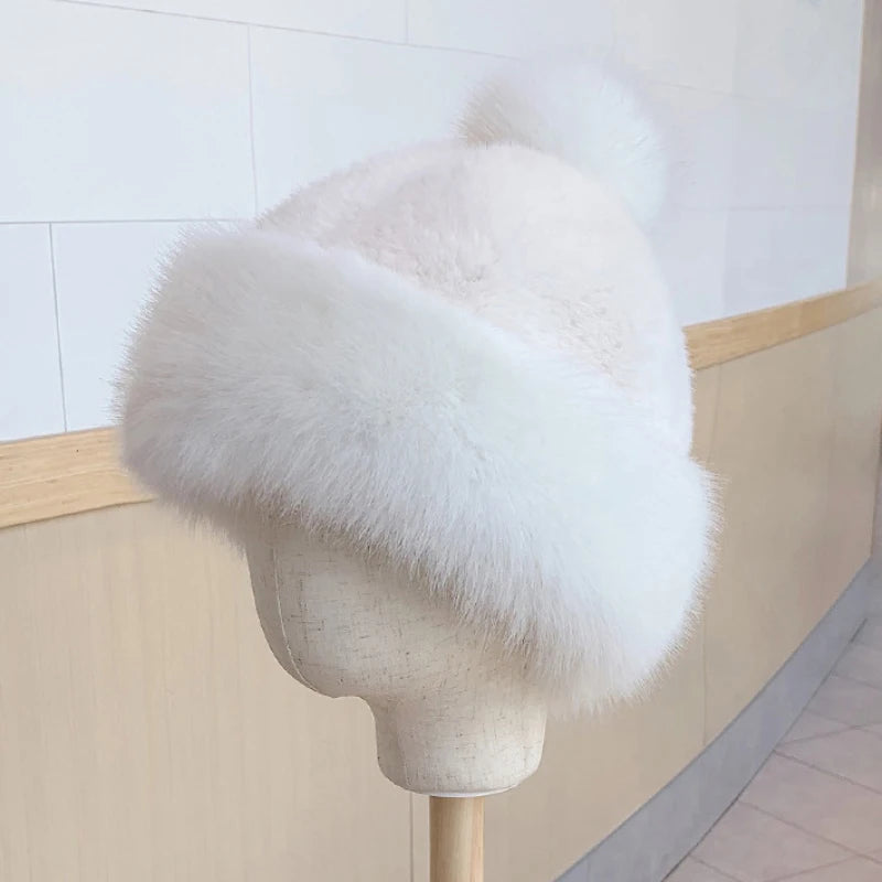 Yellowknife Faux Fox Fur Trapper Hat in White