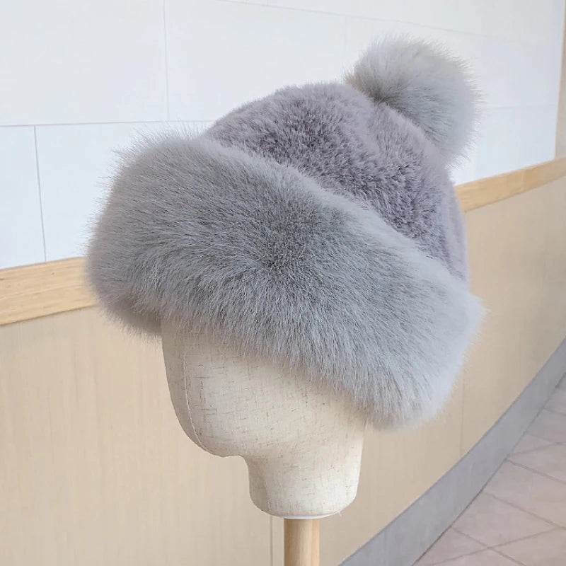 Yellowknife Faux Fox Fur Trapper Hat in Gray