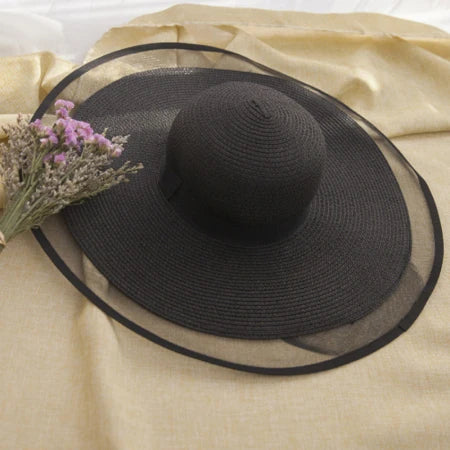 Menton Wide-Brim Straw Hat in Black