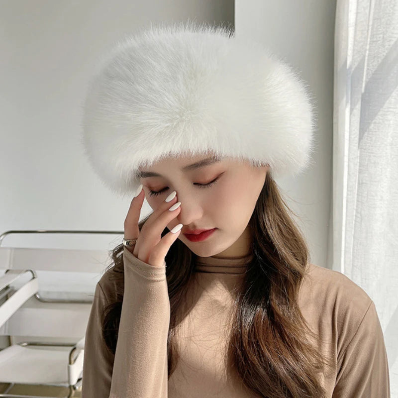 Magadan Faux Fox Fur Trapper Hat in White