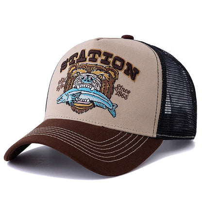 Hunting Bear Station Trucker Cap - Rugged Trucker Hat With Classic Silhouette For Hunting