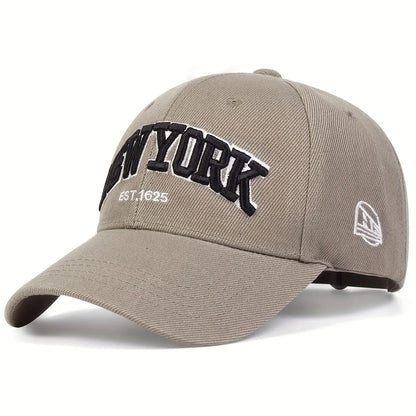 New York 1625 Classic Baseball Cap - Embroidered Details For A Clean, Versatile Look