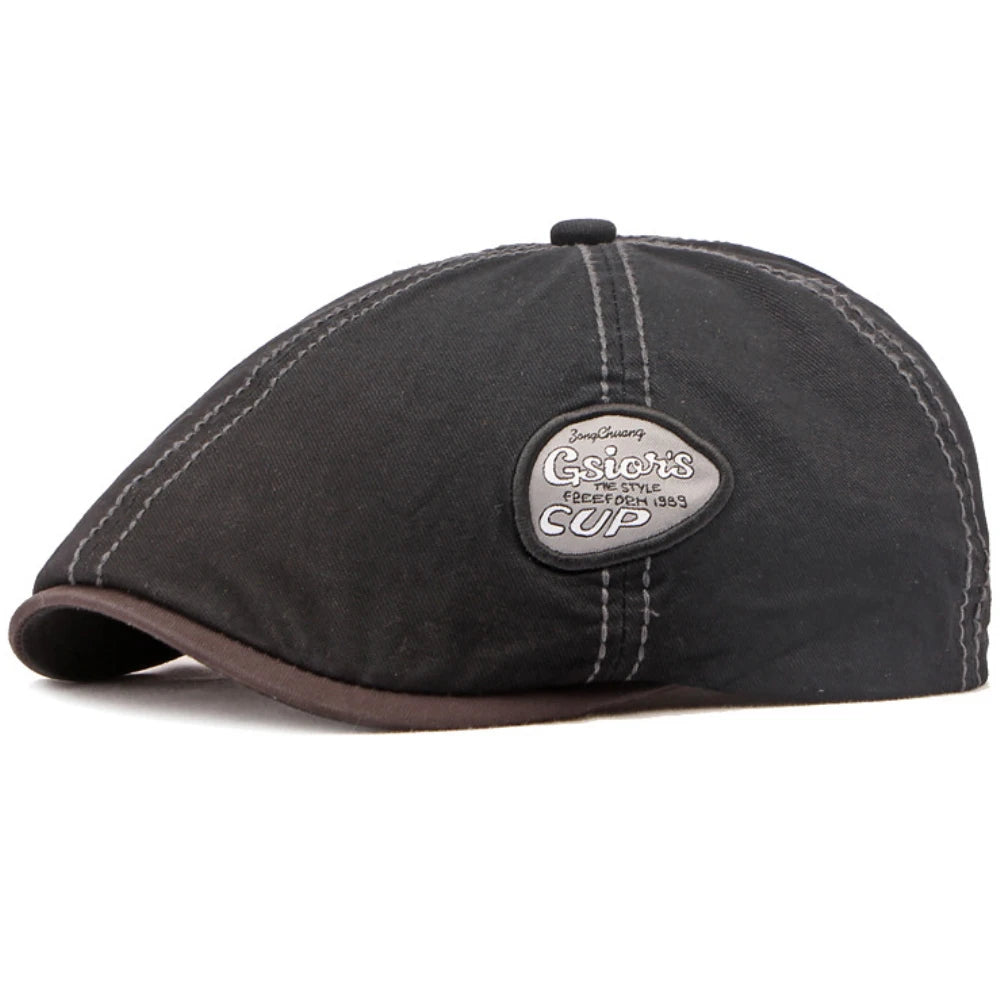 Cheltenham Letter-Pattern Beret in Black