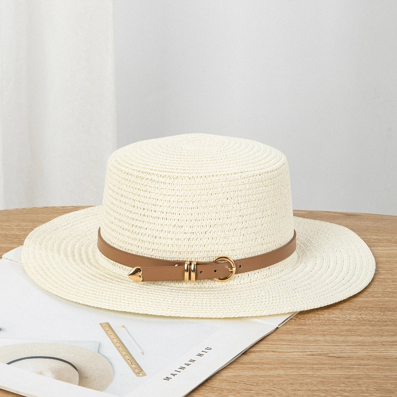 Positano Raffia Beach Hat in White