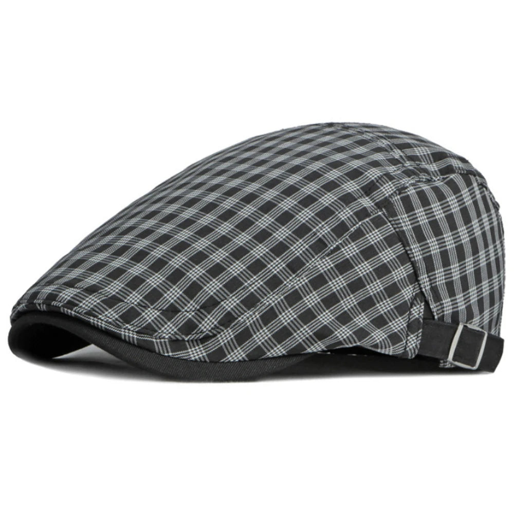 Whitby Plaid Beret in Black