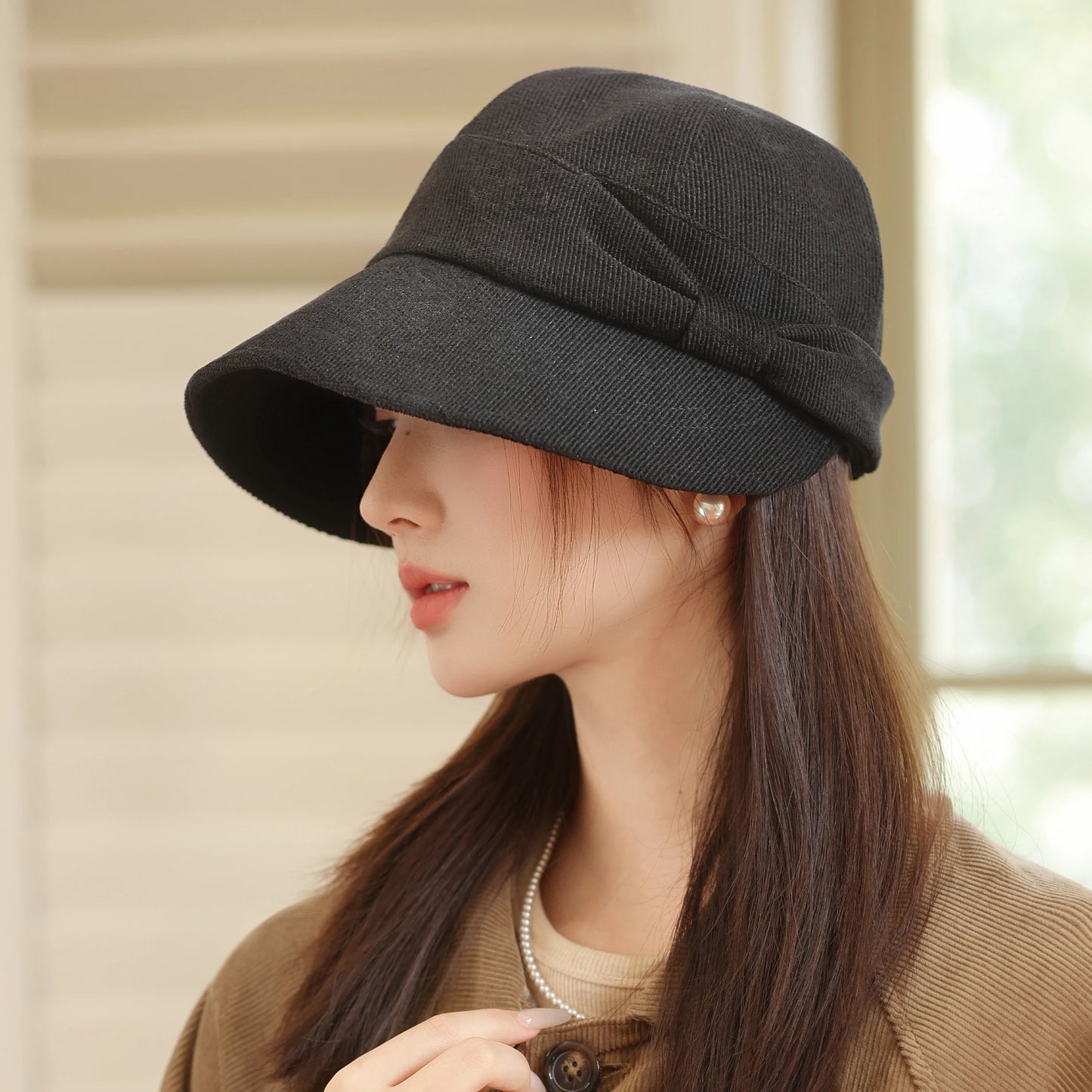 Kew Gardens Bow-Trim Bucket Hat in Black