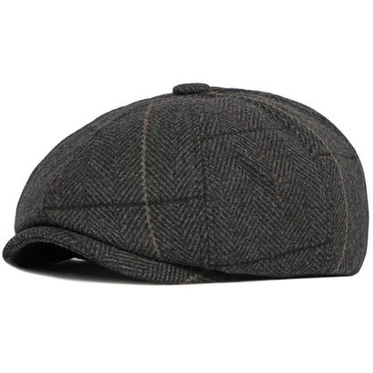 Braemar Plaid Wool Beret in Black