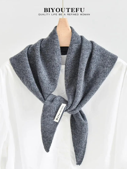Marlborough Merino Wool Triangle Scarf in Dark Gray