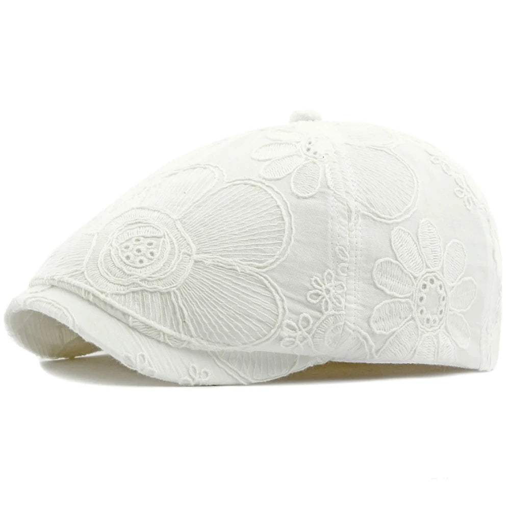 Leicester Floral Artist Beret in White