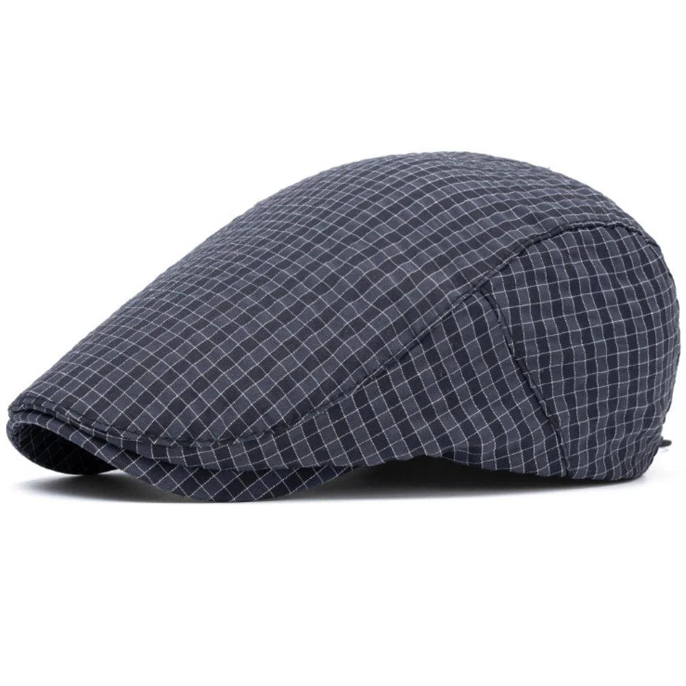 Whitby Plaid Beret in Black