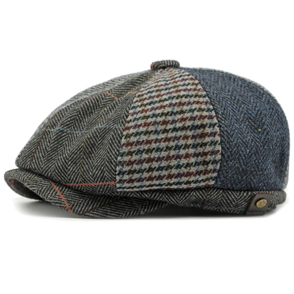 Arundel Plaid Wool Beret in Black Grey