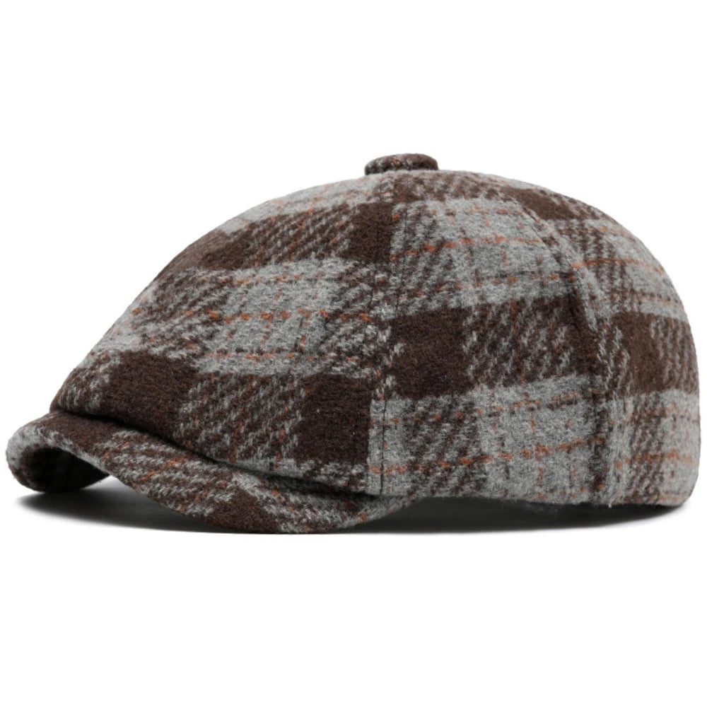 Bakewell Plaid Winter Beret in Light Grey