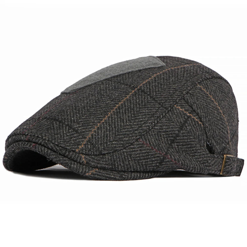 Braemar Plaid Wool Beret in Black