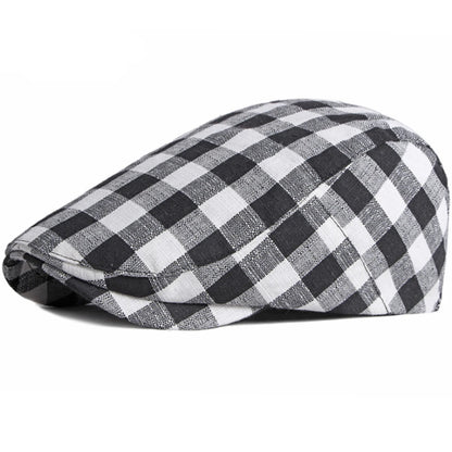 Aberdeen Plaid Artist Beret in Back Buckle Black