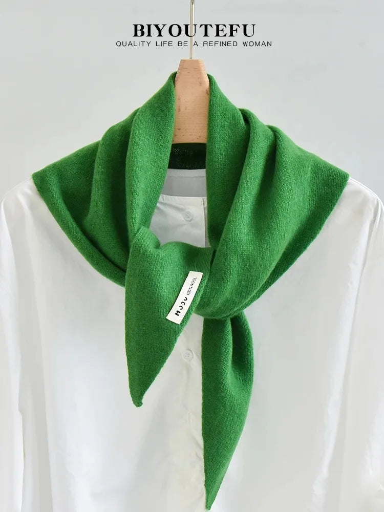 Marlborough Merino Wool Triangle Scarf in Green