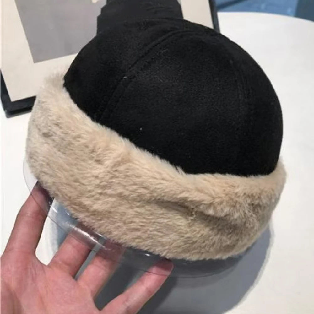 Kodiak Lamb Fleece Bomber Hat in Black