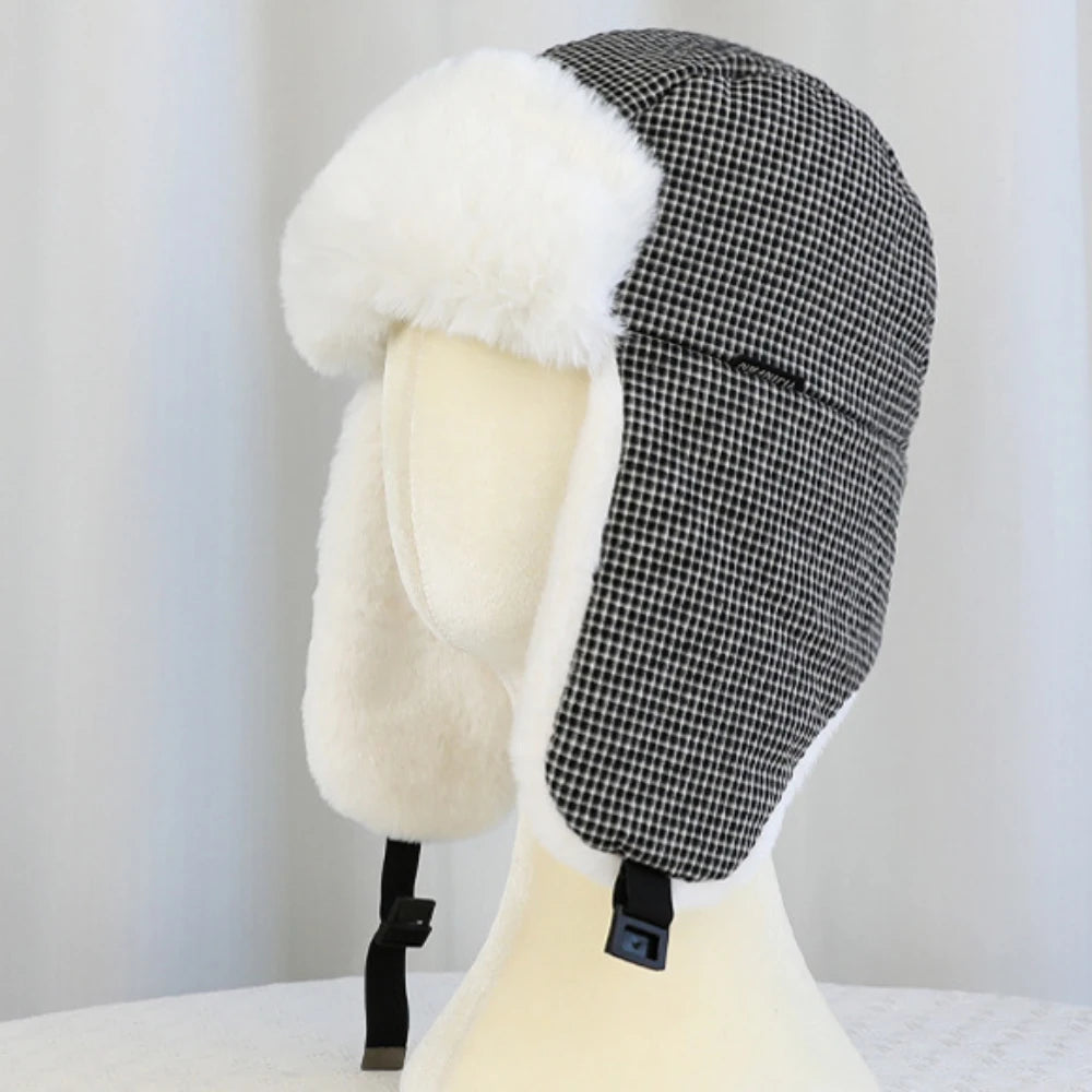 Lapland Plaid Trapper Hat in Black