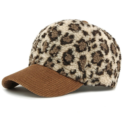 Belgrave Lamb Fleece Baseball Cap in Beige And Coffee