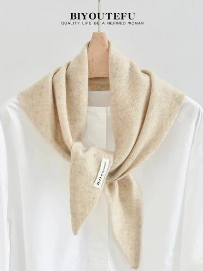 Marlborough Merino Wool Triangle Scarf in Apricot