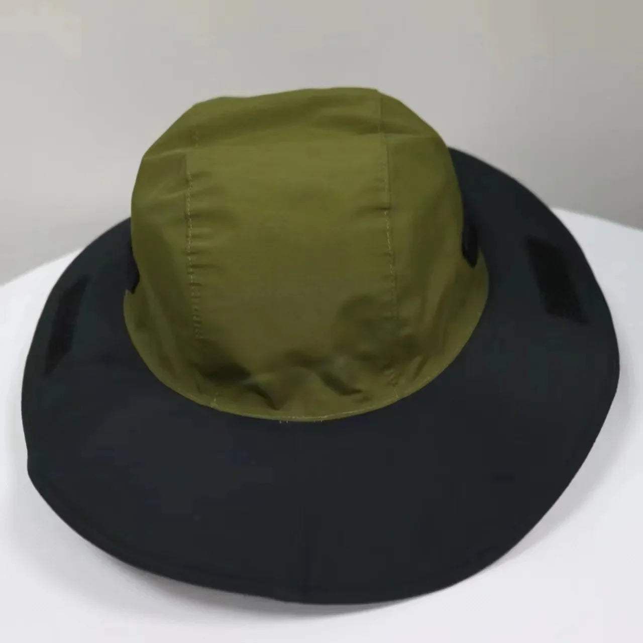 Cairngorm Waterproof Bucket Hat in Army Green