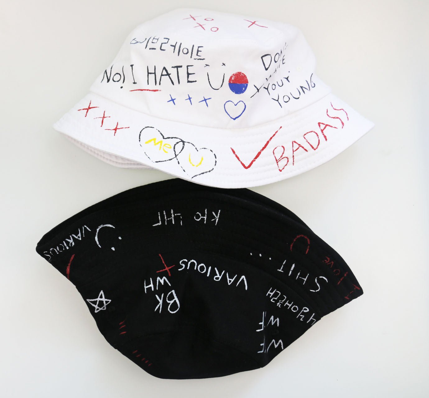 Doodle love sunshade fisherman hat - Urban Caps