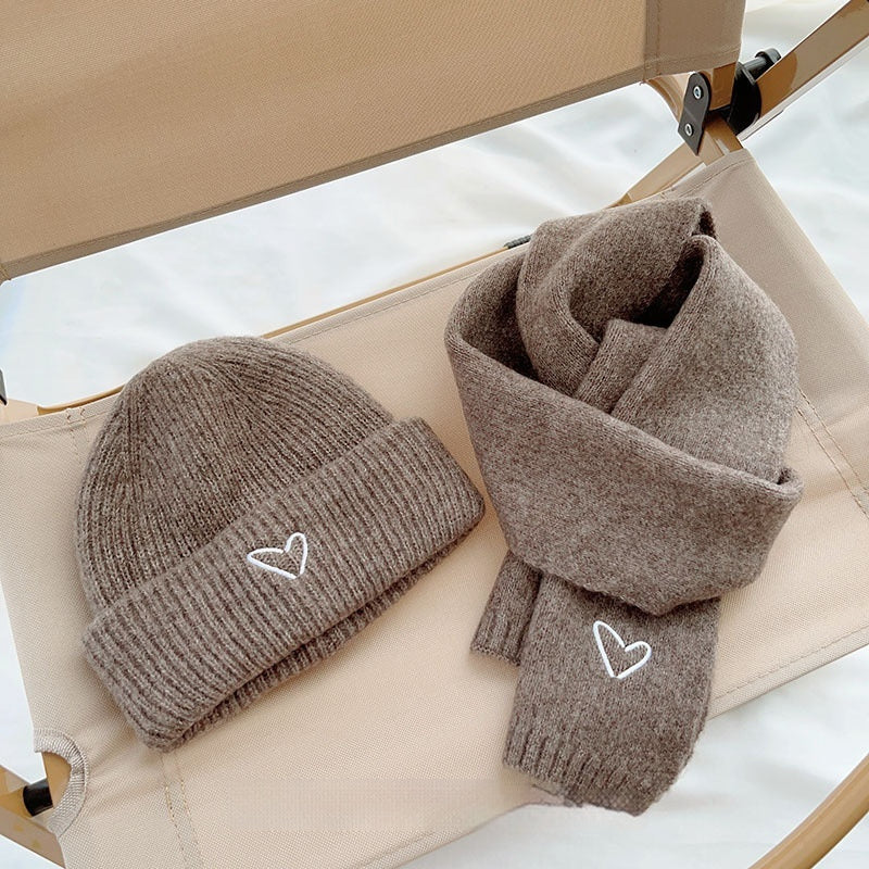 Heart Embroidery Solid Color Children Woolen Knitted Hat - Urban Caps 