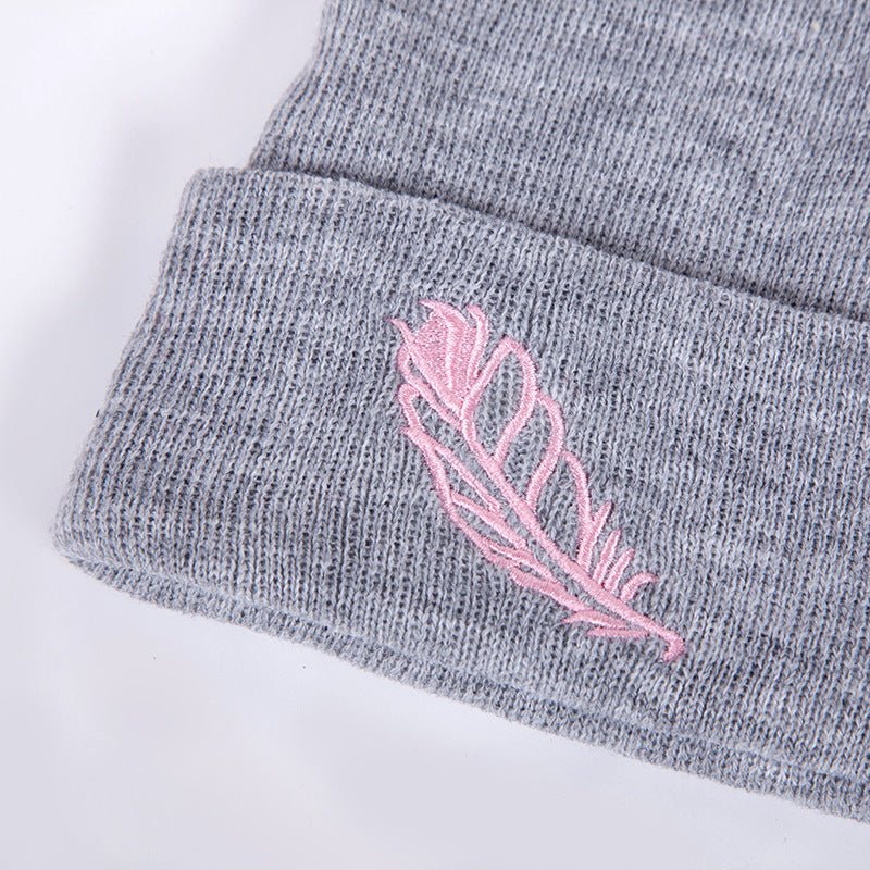 Men's And Women's Versatile Embroidered Feather Knit Hat - Urban Caps