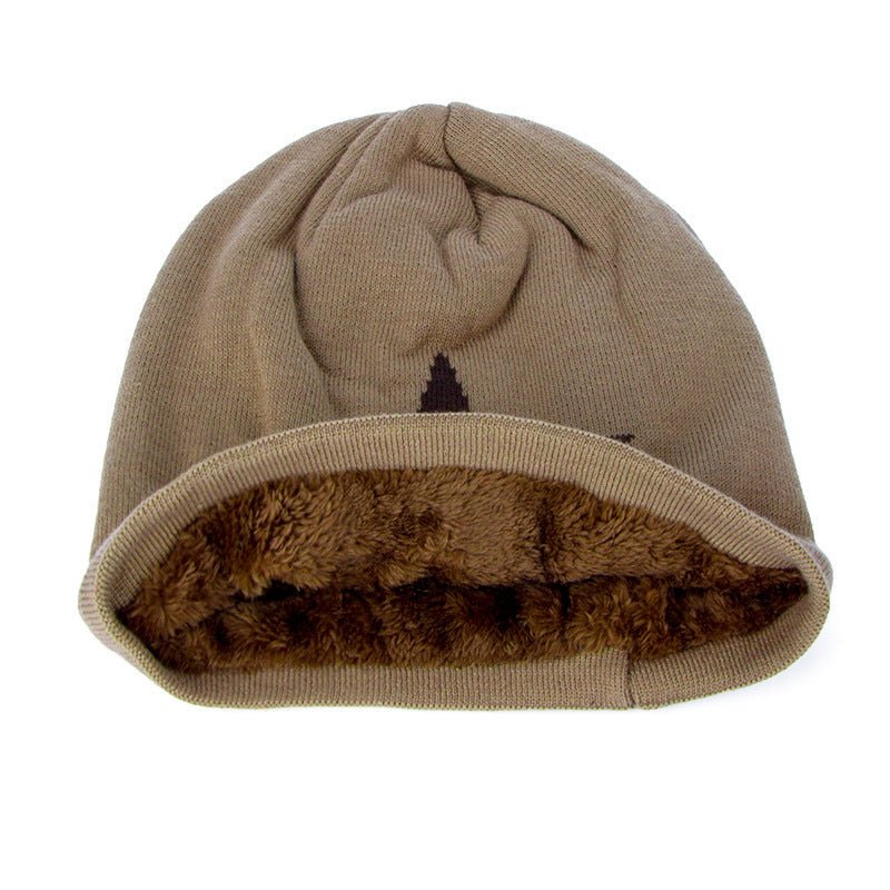 Star Patch Fleece Beanie – Warm Knitted Wool Hat with Bold Five - Point Design - Urban Caps