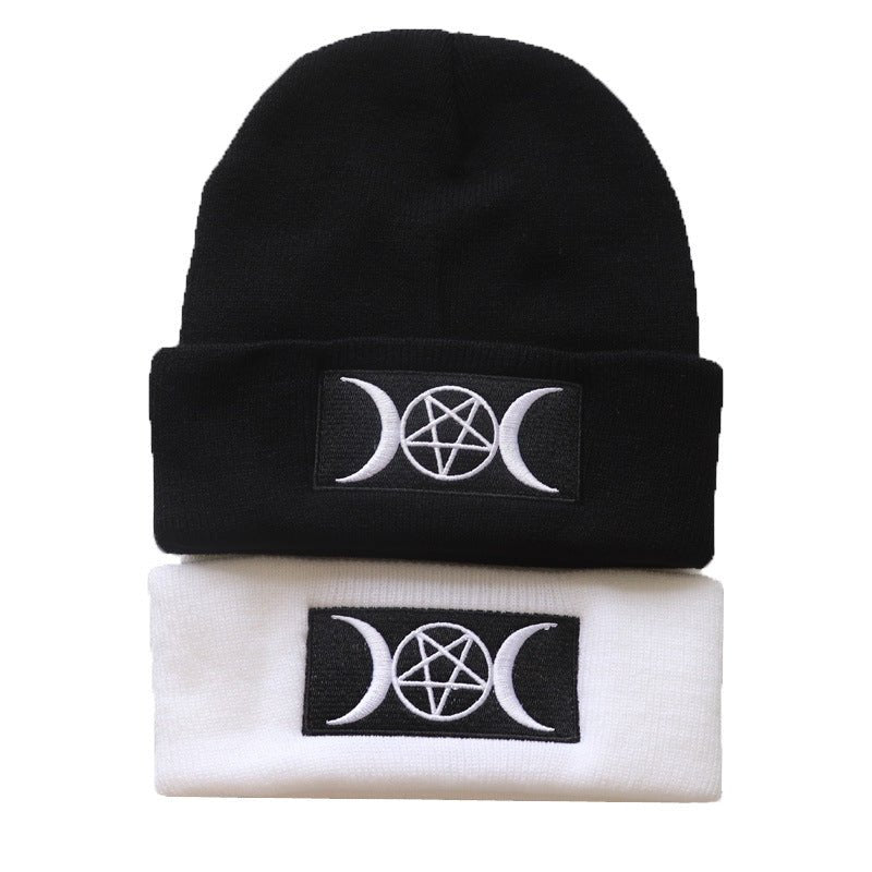 Trendy Star GOTH Beanie - Urban Caps