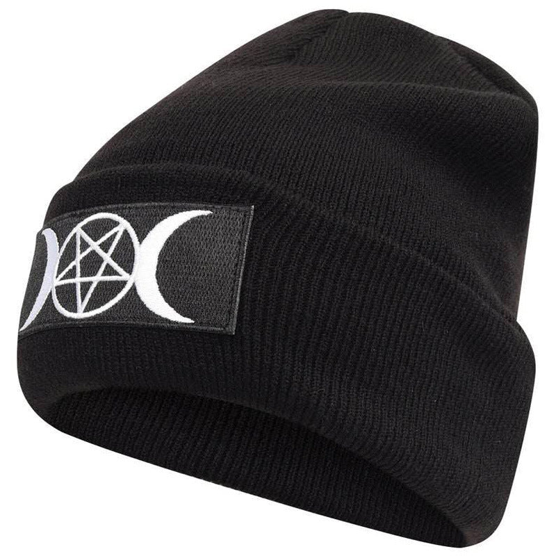 Trendy Star GOTH Beanie - Urban Caps